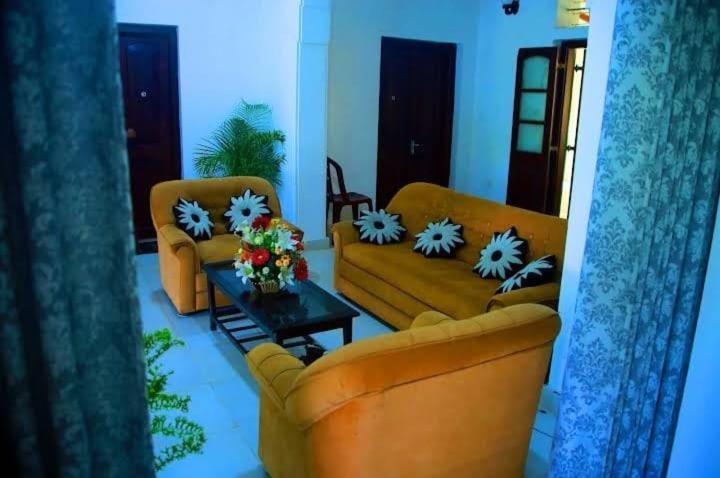 Salmanel Resort Ratnapura Exterior foto